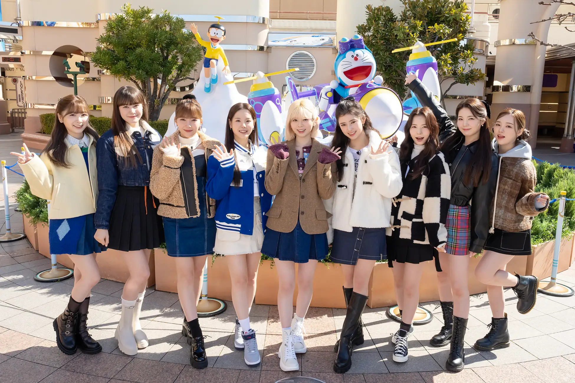 [日本] NiziU現身開幕儀式！環球影城「哆啦A夢 XR 乘車遊~大雄與天空烏托邦~」正式開放