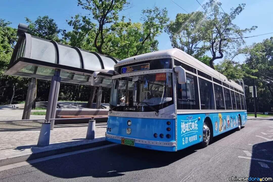 [上海] 慶《大雄的地球交響樂》上映  「哆啦A夢電影主題公車」限時上線