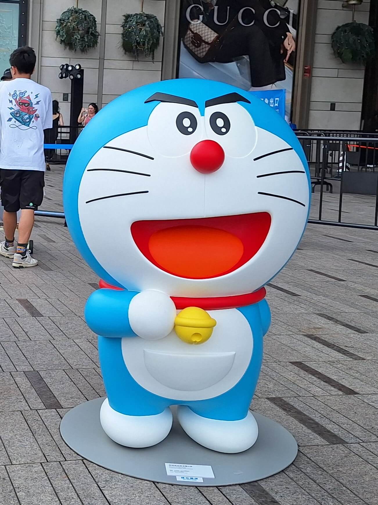 [雕塑] 神情堅定的多啦A夢（きりっとしているドラえもん，Doraemon looking sharp and bold）
